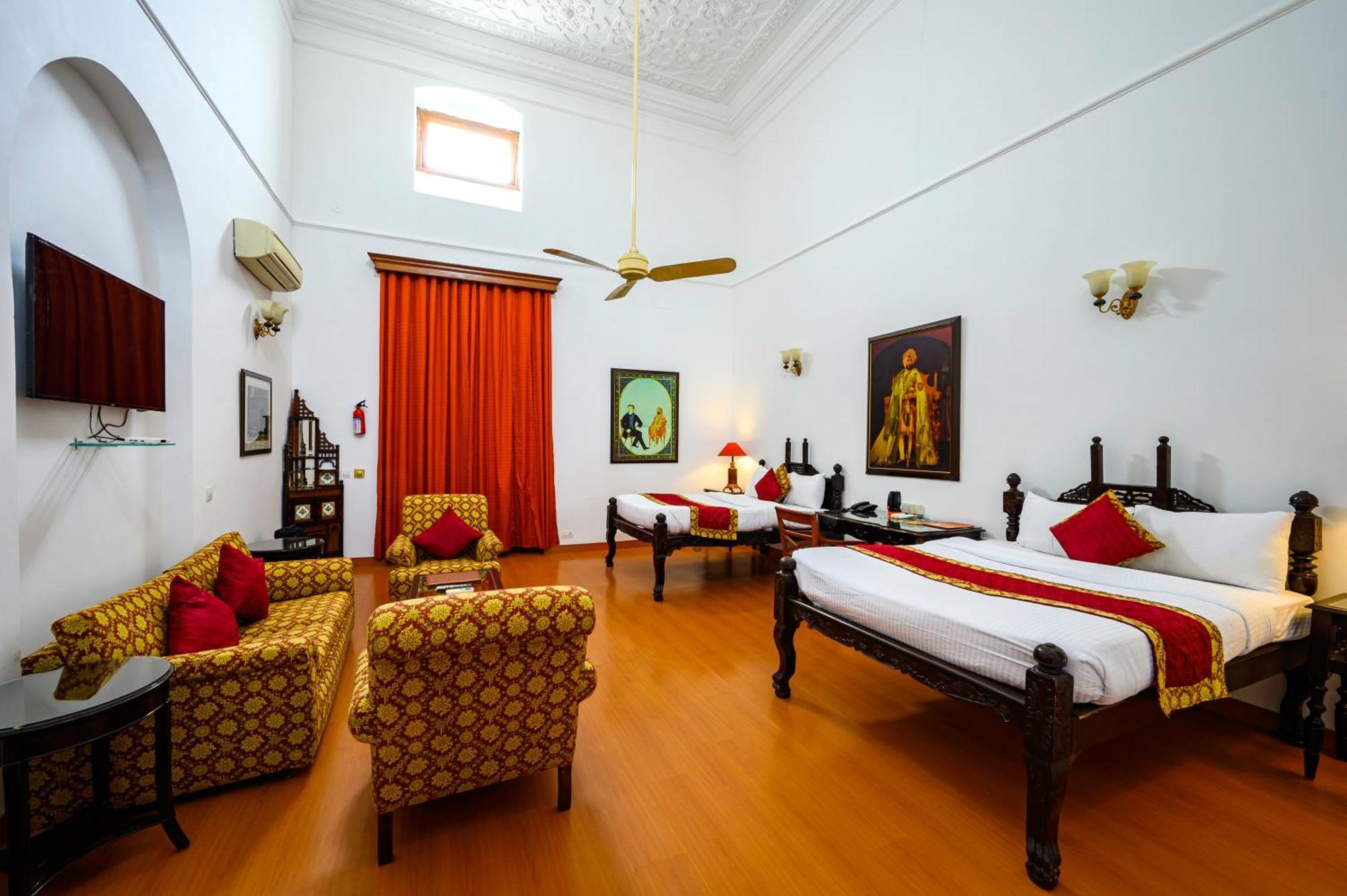 Neemrana'S - Baradari Palace Patiala Luaran gambar